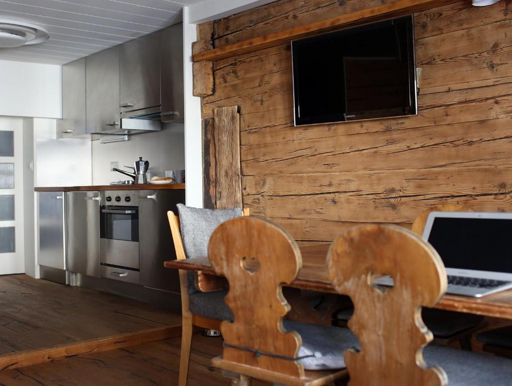 Chalet Swiss Andermatt Δωμάτιο φωτογραφία